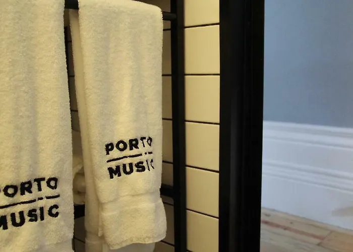 Music فندق مبيت وإفطار 4*