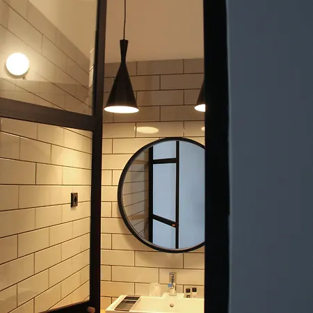 Bed & Breakfast Music 4*