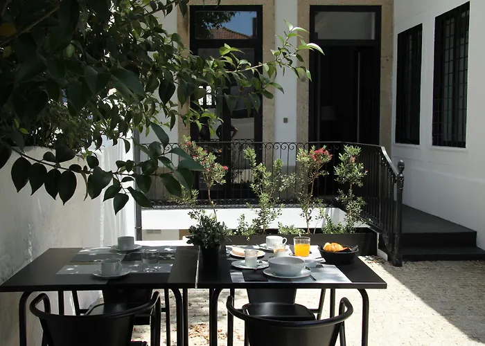 Music לינה וארוחת בוקר