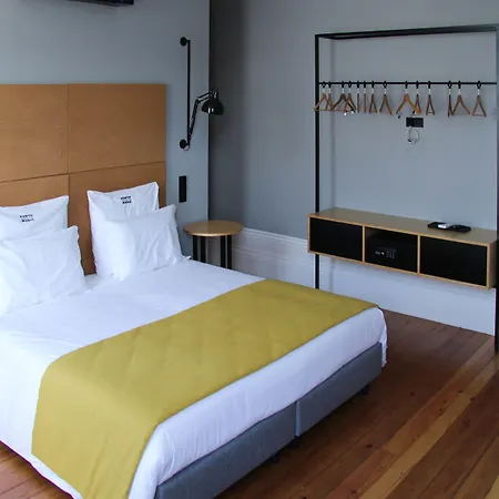 Bed & Breakfast Music 4*