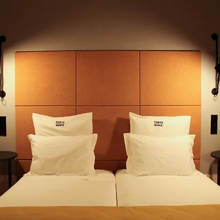 Bed & Breakfast Music 4*