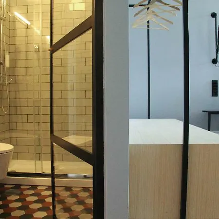 Bed & Breakfast Music